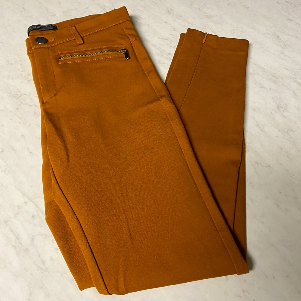 New Zara stretchy skinny pants leggings size S